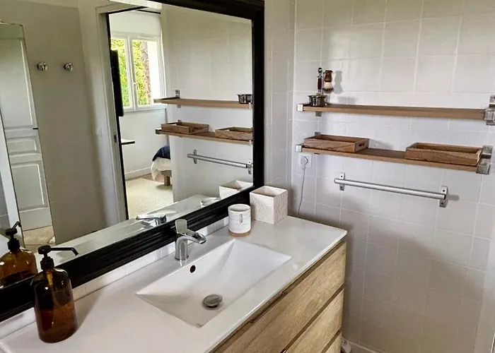 Villa Avec Piscine Proche De Royan *